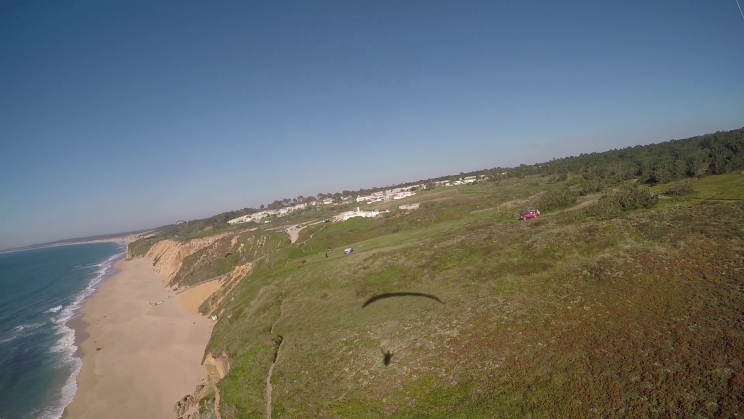 image vue en vol décollage herbeux de Méco au Portugal